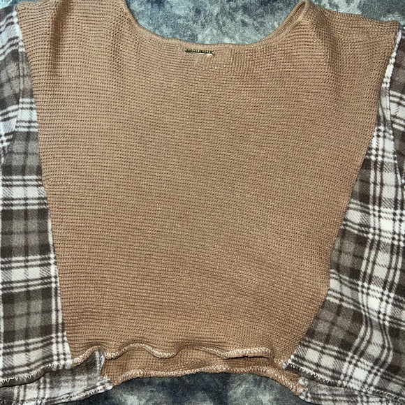 Micheal Kors Sweater x Wrangler Fleece Brown and Tan Plaid Cropped Sweater S - Picture 5 of 5